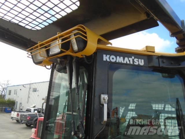 Komatsu D61PX-24 Pásové dozéry