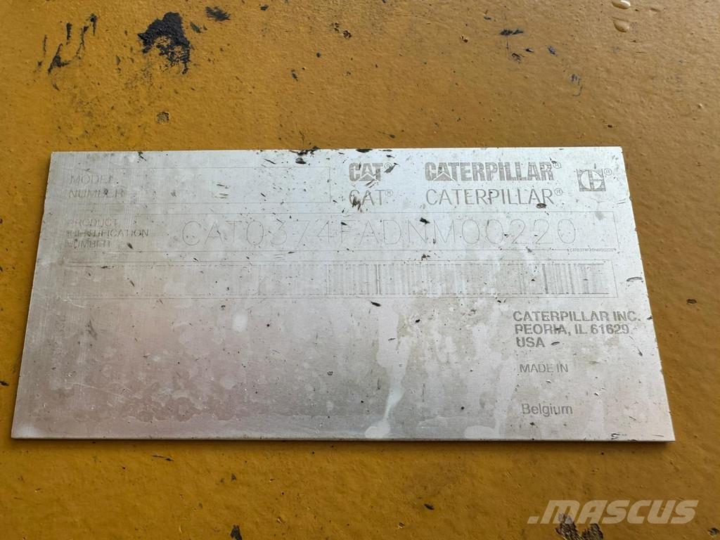 CAT 374FL Pásové rýpadlá