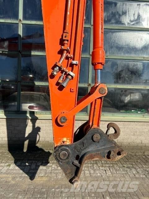 Hitachi ZX 160 W Kolesové rýpadlá