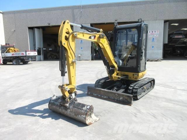 CAT 302.7 D CR Mini rýpadlá < 7t