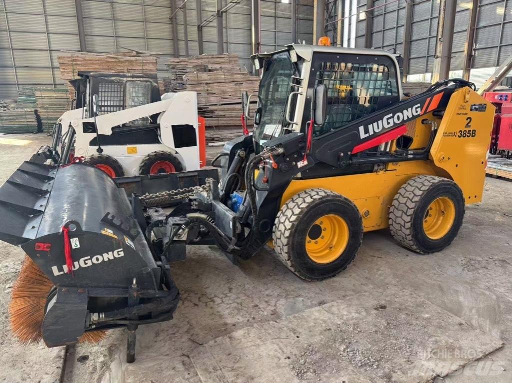 LiuGong 385 B Šmykom riadené nakladače