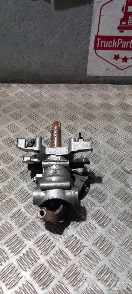 Scania R 420   1421785 Kabíny a interiér