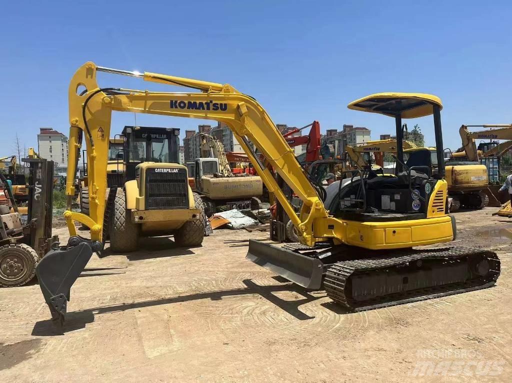 Komatsu PC 40 Mini rýpadlá < 7t