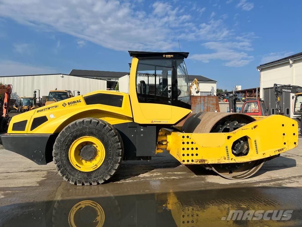 Bomag BW 226 BVC-5 Ťahačové valce