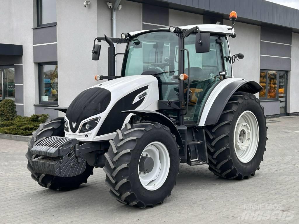 Valtra A 134 Traktory