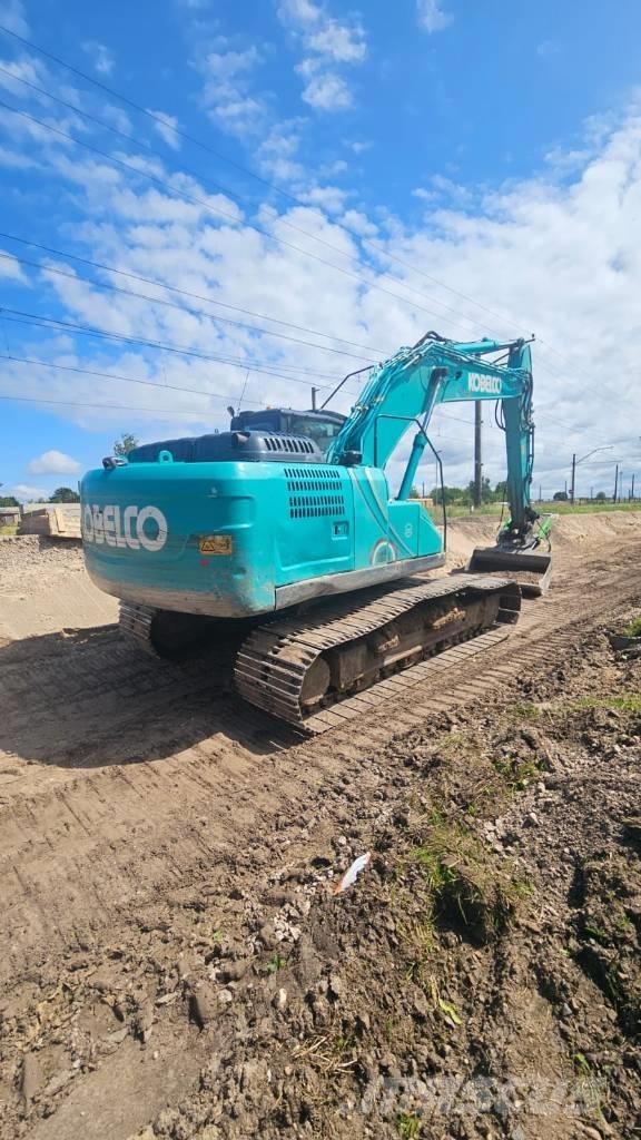 Kobelco SK 210 LC Pásové rýpadlá