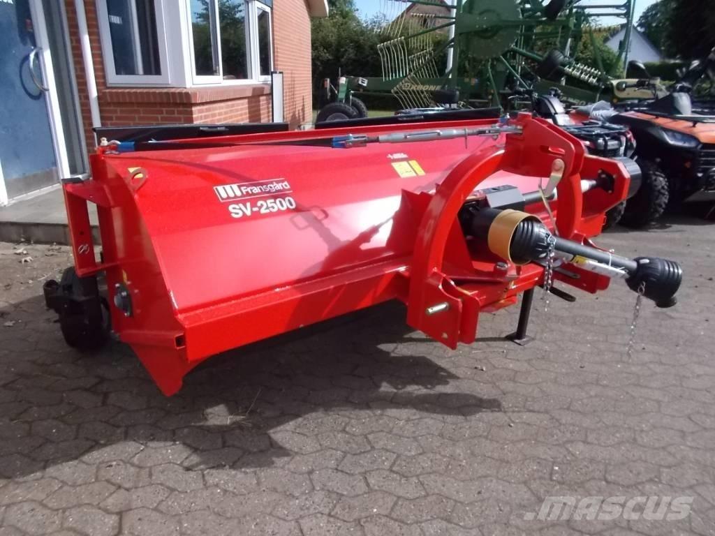 Fransgård SV 2500 Obracače a zhrabovače sena