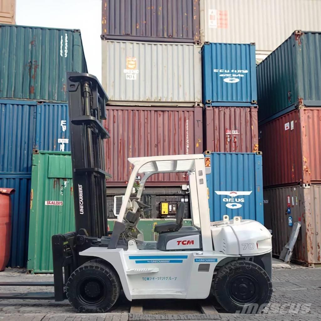 TCM FD 70 Z8 Skriňová nadstavba