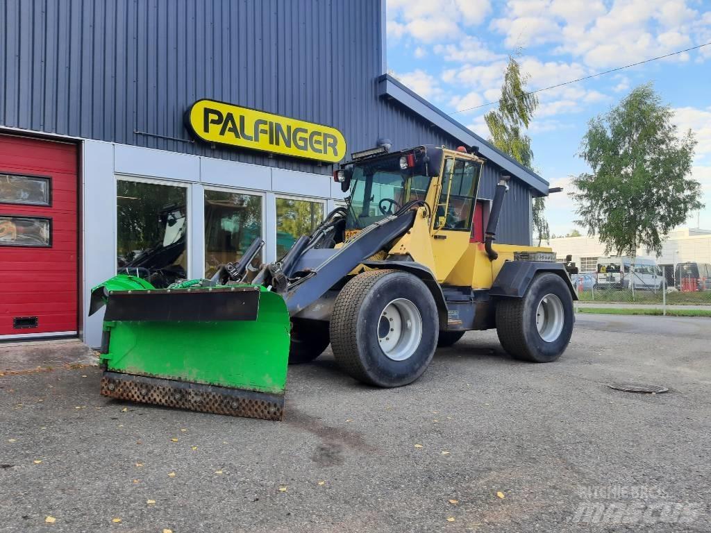Wille 855 DW Kolesové nakladače