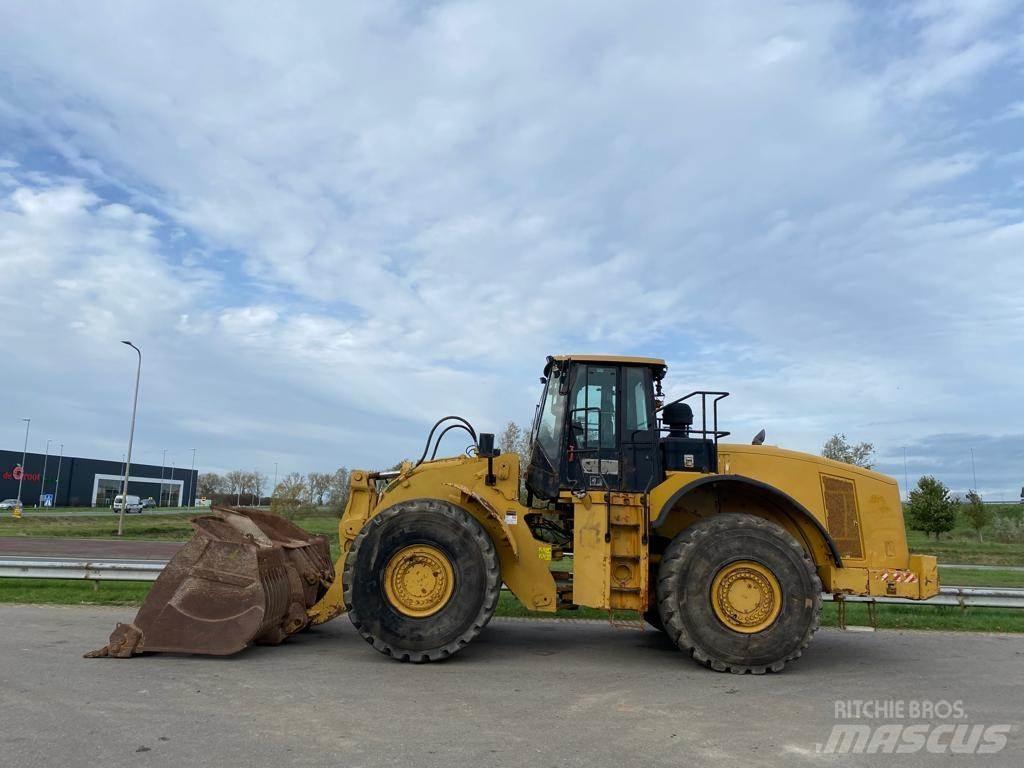 CAT 980H Kolesové nakladače