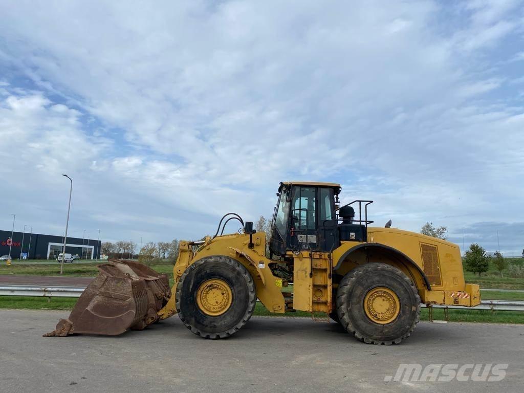 CAT 980H Kolesové nakladače