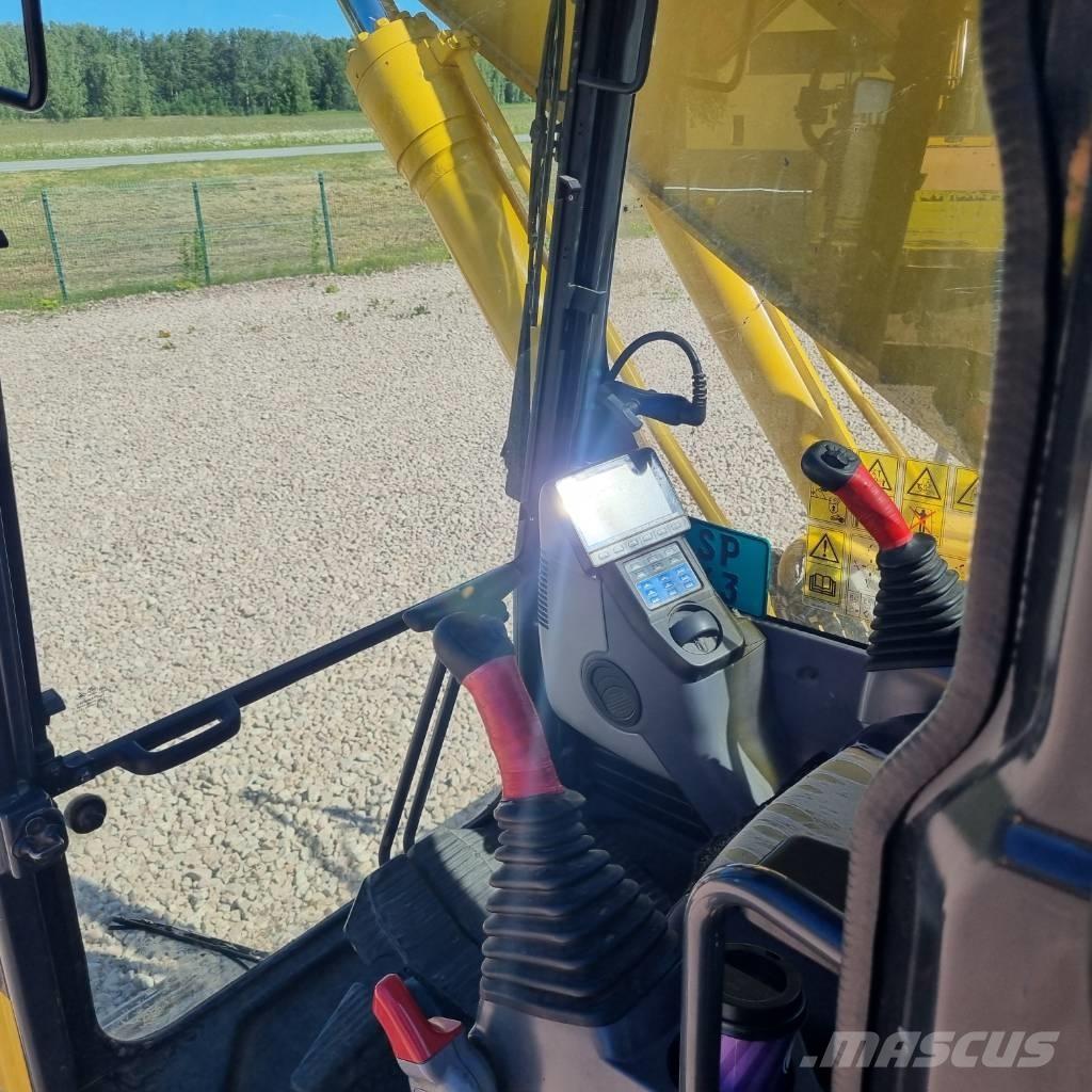 Komatsu PC 210 LC-11 Pásové rýpadlá