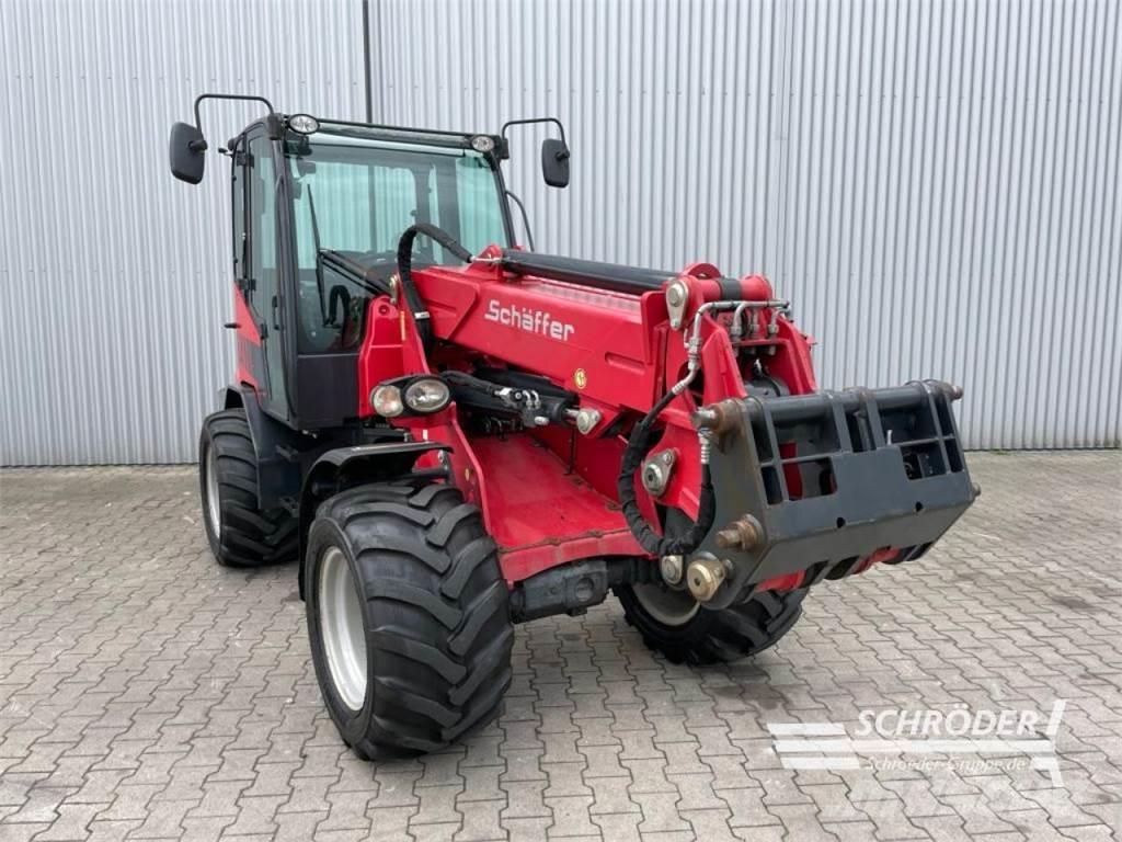 Schäffer 6680 T Kolesové nakladače