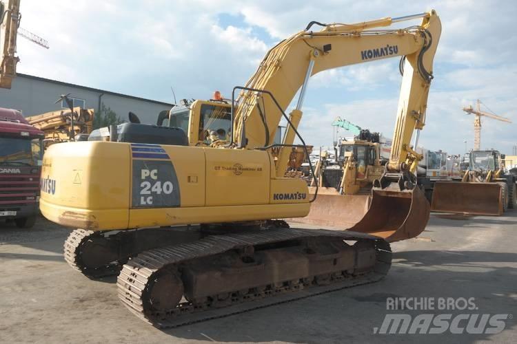 Komatsu PC240-8 Pásové rýpadlá