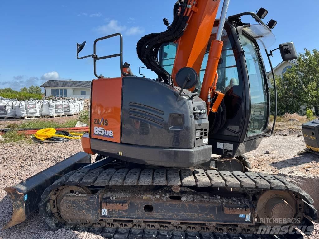 Hitachi ZX 85 US-6 Midi rýpadlá 7 t - 12 t