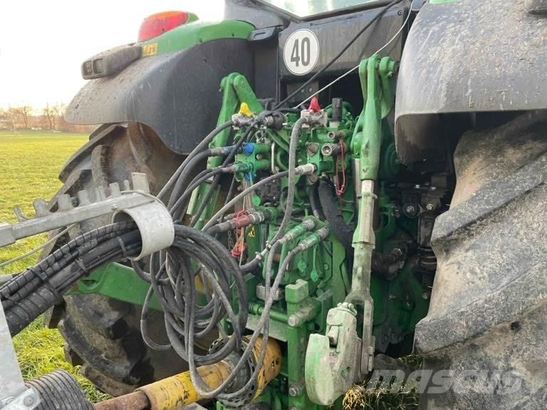 John Deere 6175M Traktory
