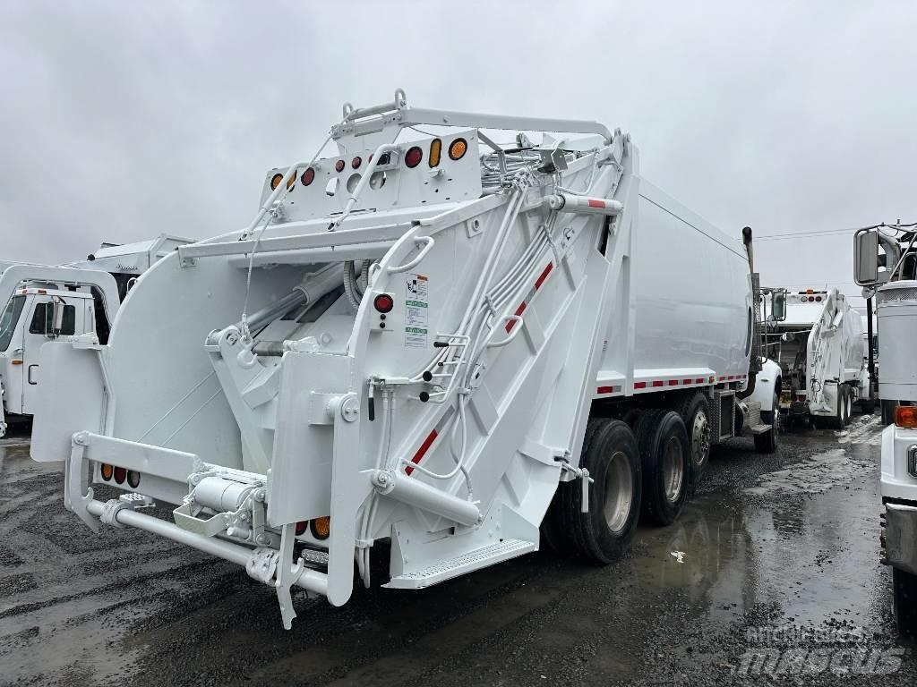 Peterbilt 382 Smetiarske vozidlá