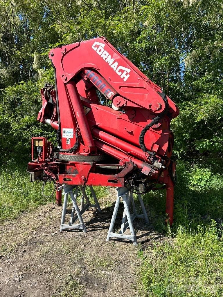 Cormach 38000 E6 Nakladacie žeriavy