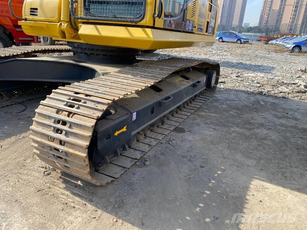 Komatsu PC240-7 Pásové rýpadlá
