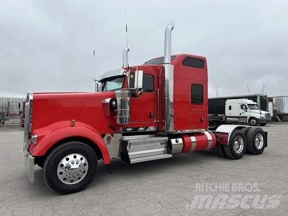 Kenworth W900L Ťahače