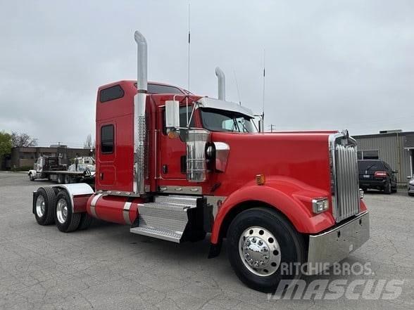 Kenworth W900L Ťahače