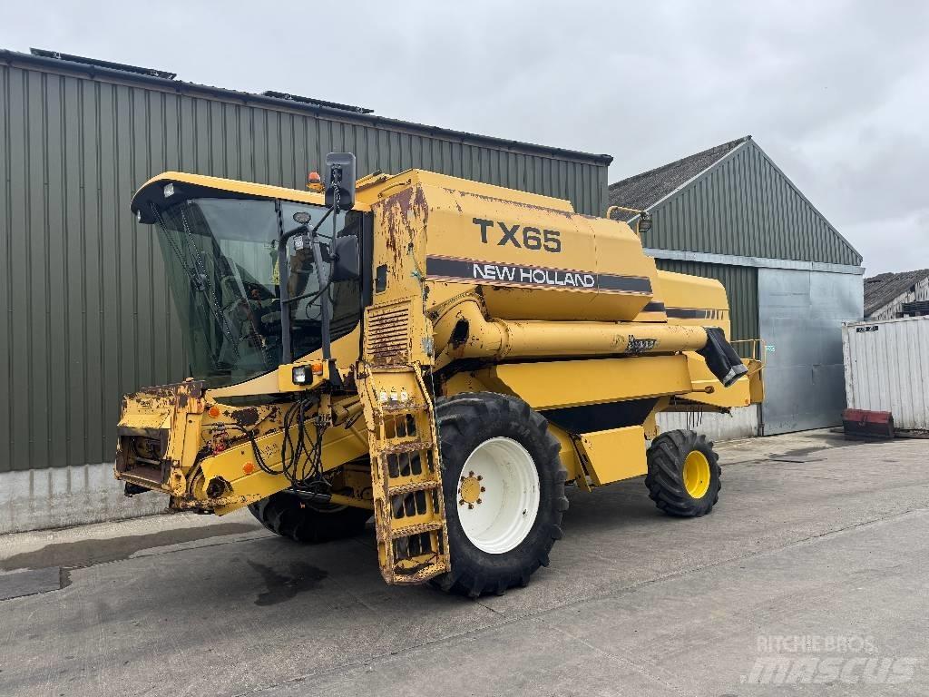 New Holland TX 65 Kombinované zberacie stroje