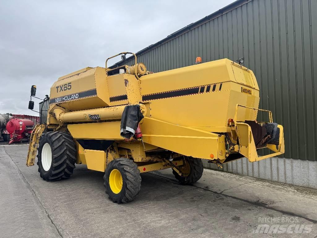 New Holland TX 65 Kombinované zberacie stroje