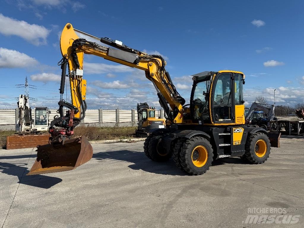 JCB Hydradig Kolesové rýpadlá