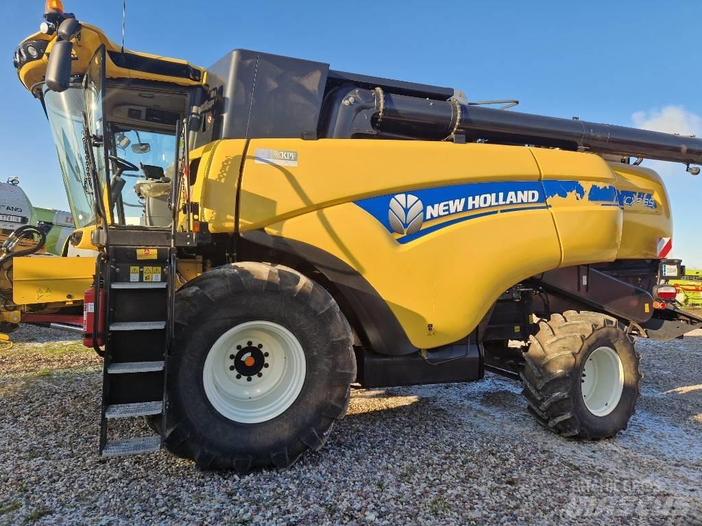New Holland CX 8.85 Kombinované zberacie stroje
