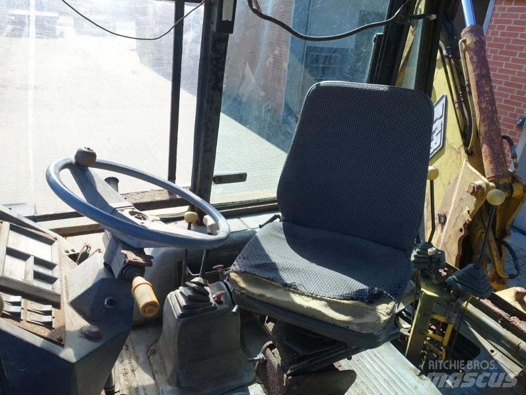 JCB 3 CX Rýpadlo-nakladače