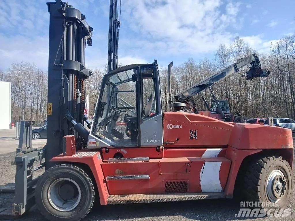 Kalmar DCE160-12 Dieselové vozíky