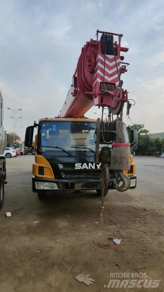 Sany STC250S Kladkostroje, navijaky a stavebné výťahy