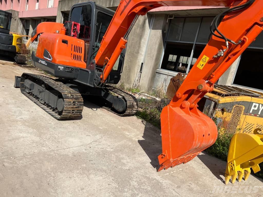 Doosan DX60 Mini rýpadlá < 7t