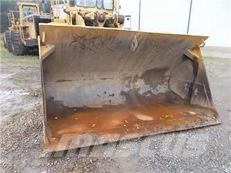 CAT 980C Kolesové nakladače