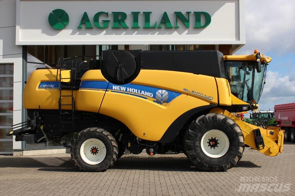 New Holland CX 8090 Kombinované zberacie stroje