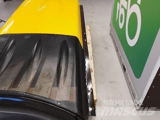 JCB 540-70 mask Kabíny a interiér