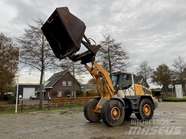 Liebherr 524 Kolesové nakladače