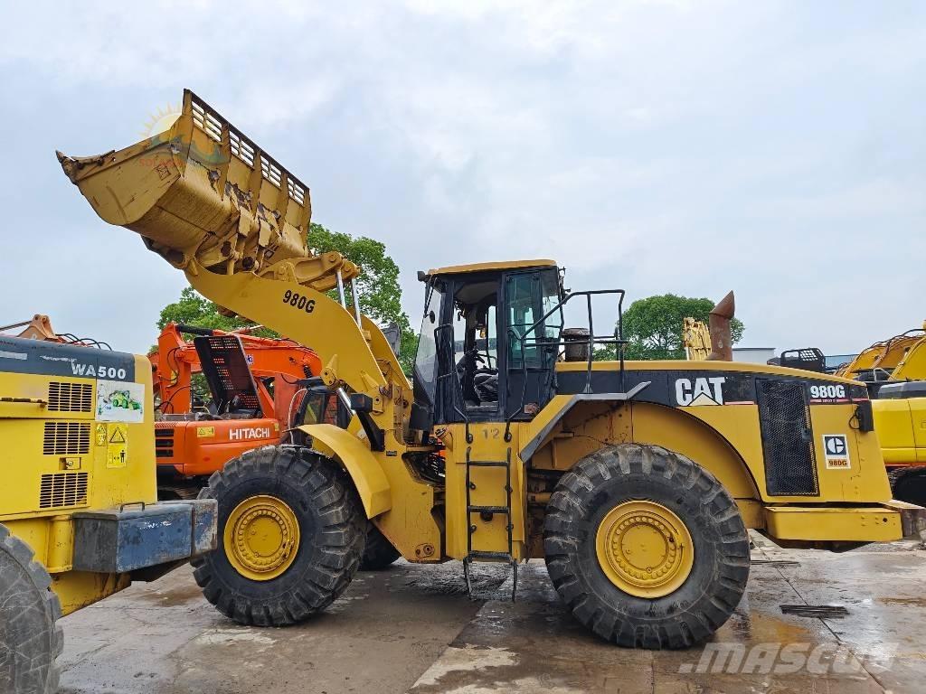 CAT 980G Kolesové nakladače