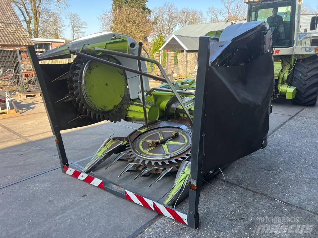 CLAAS RU 450 Xtra Samochodné kosačky