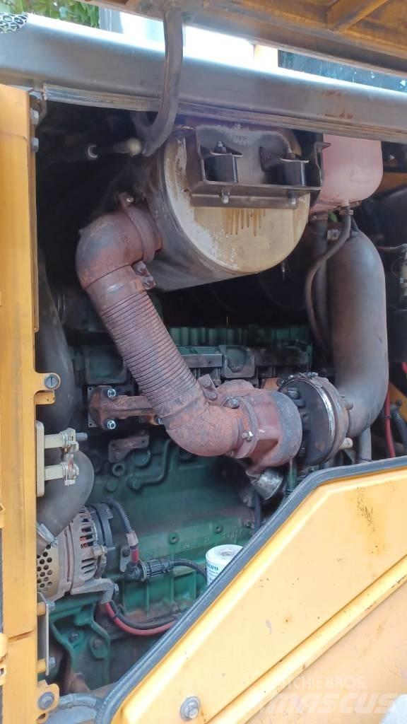 Volvo L 60 F Kolesové nakladače