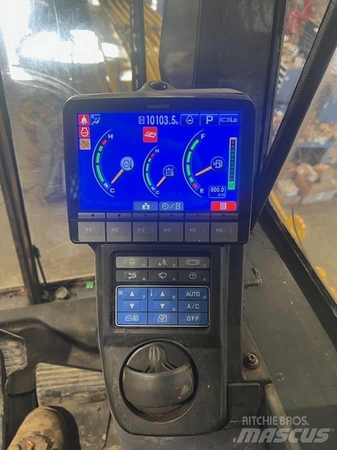 Komatsu PC210LL-10 Lesné nakladače