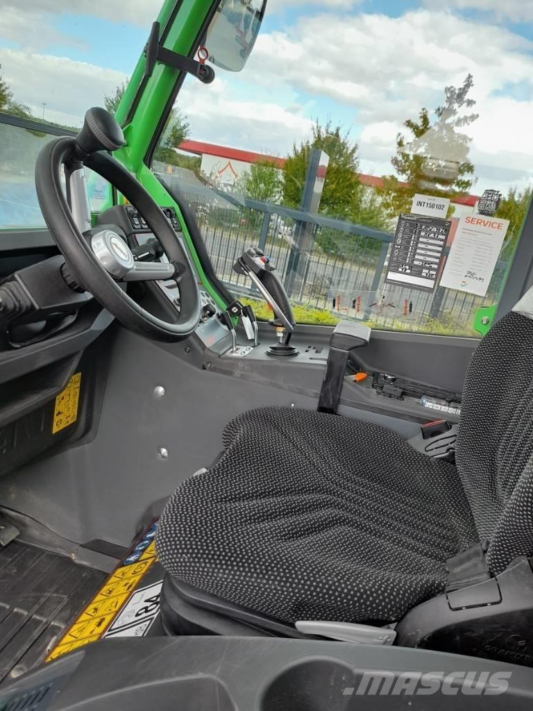Avant 760 I Šmykom riadené nakladače