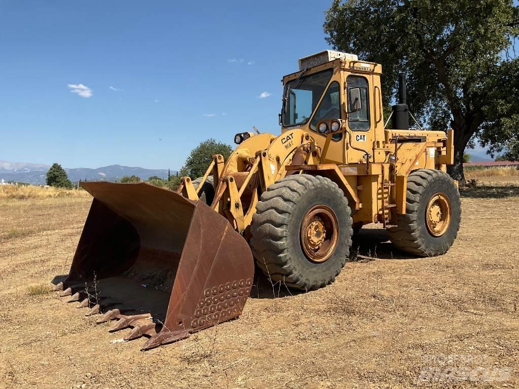 CAT 966C Kolesové nakladače