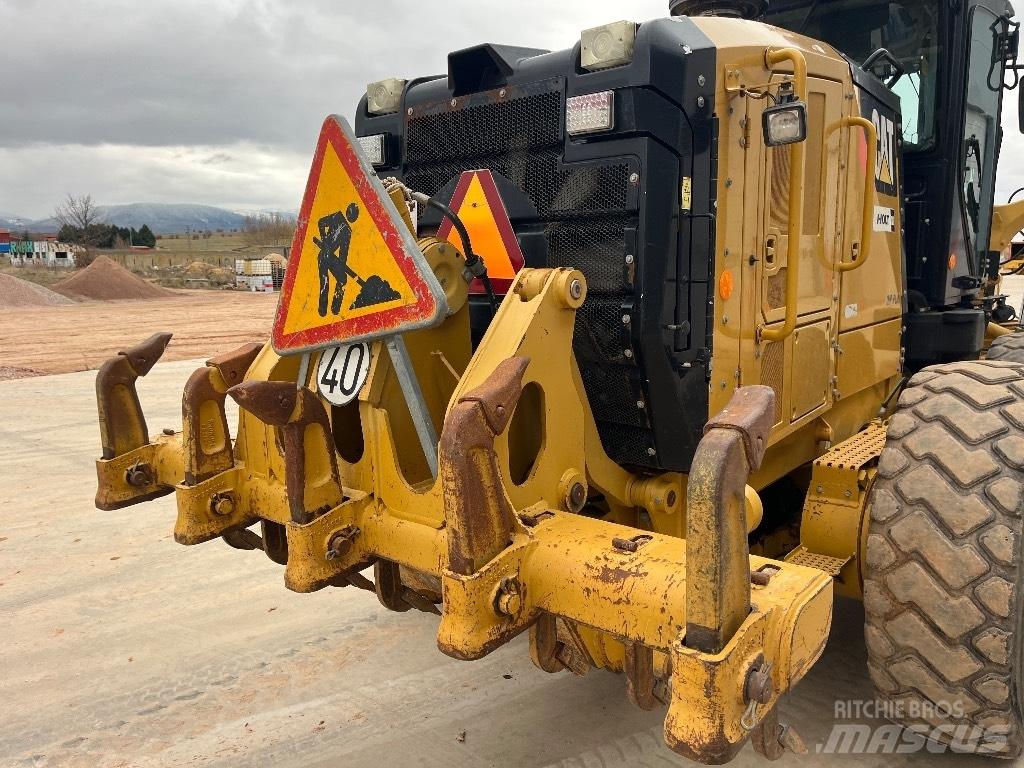 CAT 140 M 2 VHP Grejdery