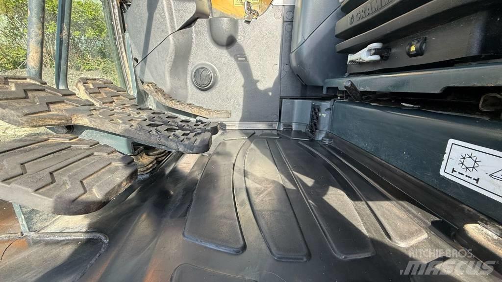 Hyundai HX 130 LCR Pásové rýpadlá