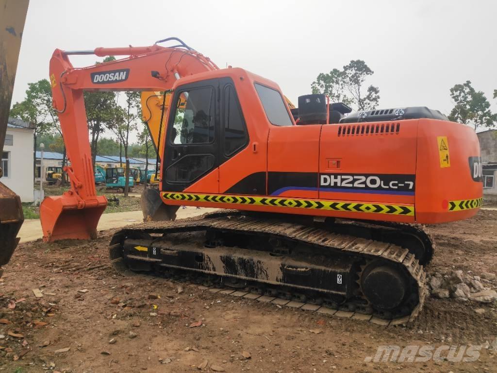 Doosan DH220LC-7 Pásové rýpadlá