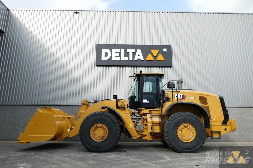CAT 980M Kolesové nakladače