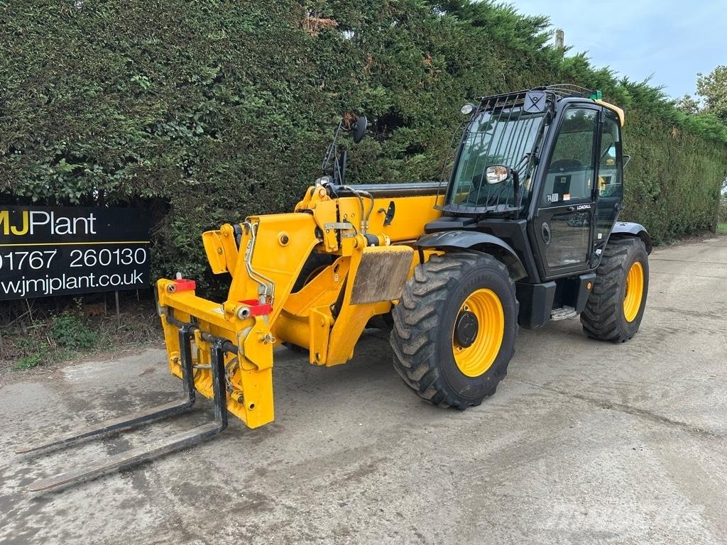 JCB 533-105 Teleskopické manipulátory