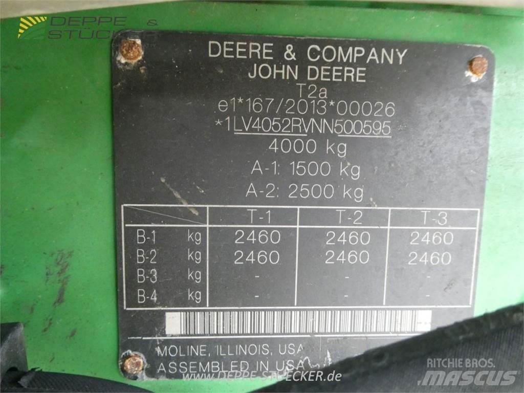 John Deere 4052R Kompaktné traktory