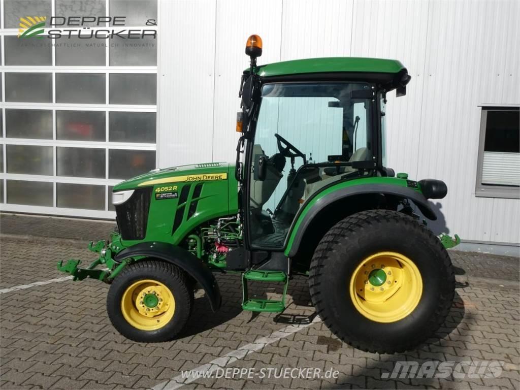 John Deere 4052R Kompaktné traktory